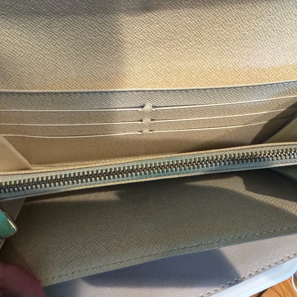 Louis Vuitton Checkered Cream and Gray Wallet - Picture 8 of 9